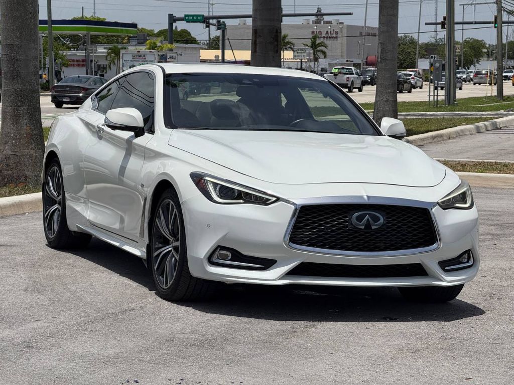 2021 INFINITI Q60
